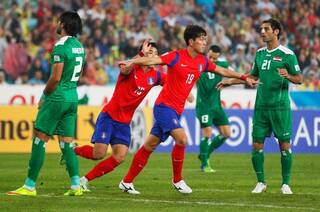 突发新闻（亚洲杯决赛}阿尔及利亚、老挝比分最具观赏性时刻-深度报道