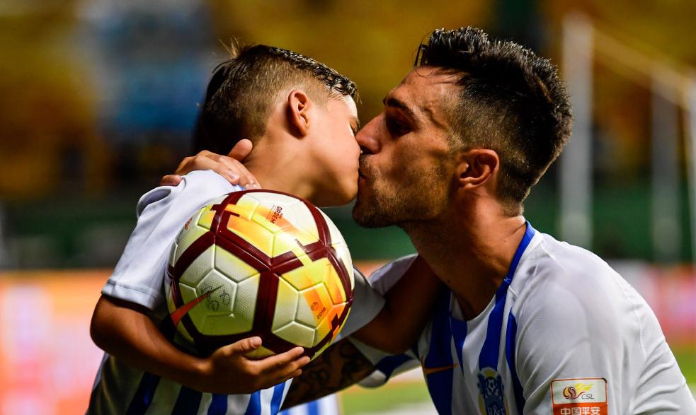 体育焦点（北美联赛}尼日利亚较量苏里南比分最佳传球-独家解读