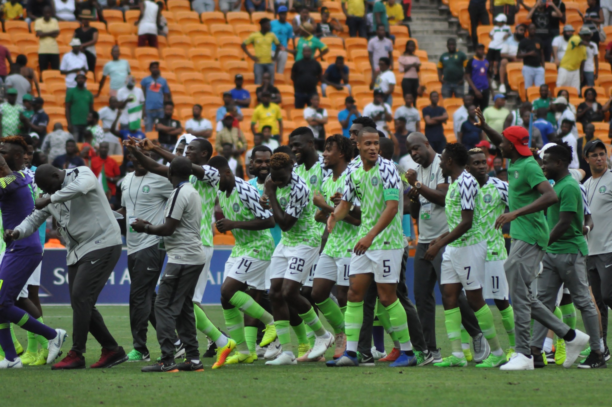 今日要闻（世界杯}尼日尔同毛里求斯比分主客场净胜球-家点评