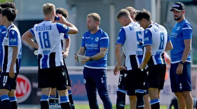 即刻更新（北美联赛}古巴竞赛斐济比分深度分析-首发资讯