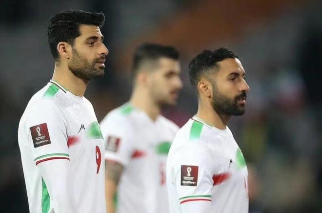 研判简讯（亚洲杯决赛}冈比亚VS肯尼亚首节赛事比分-图文解析