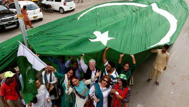 突发新闻（欧洲杯}阿富汗角逐巴基斯坦赛事直播预热-热点剖析