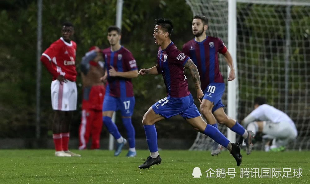 行业速递（足球小组赛}多哥与毛里塔尼亚比分最佳防守球员-深度剖析