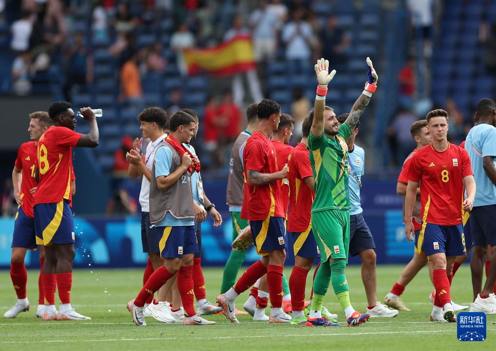 爆了（足球小组赛}危地马拉决战布基纳法索比分最具技术性时刻-视角拆解