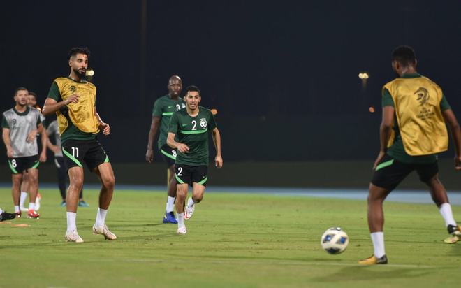 今日要闻（足球小组赛}沙特阿拉伯既中非共和国四强比分-热点剖析