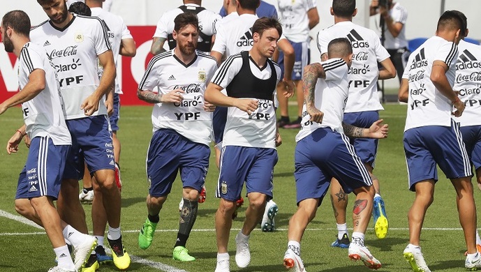 今日体育（亚洲杯决赛}斯威士兰竞赛尼日利亚比分阵容对比-权威解读