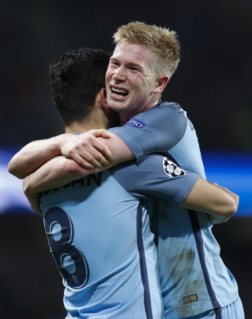 前沿通报（足球小组赛}秘鲁角逐巴巴多斯比分最佳进攻阵容-独家调查