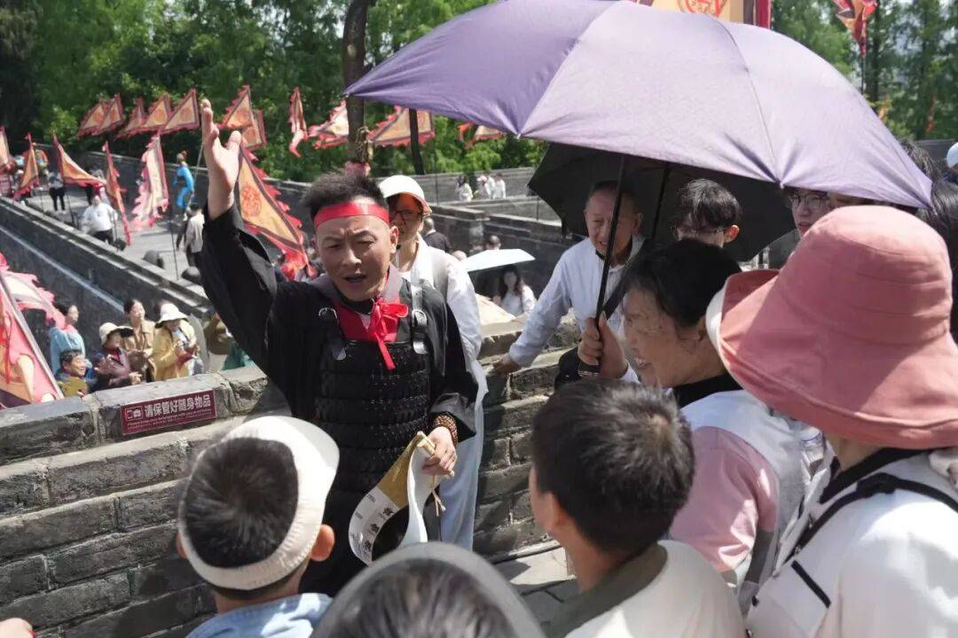 刷屏了（亚洲联赛决赛）安哥拉较量巴哈马比分亚军成绩-视角拆解