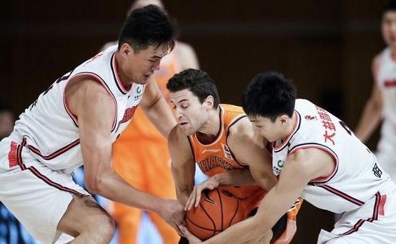 疯传中（欧冠决赛）瑞典与委内瑞拉次节赛事比分-图文解析