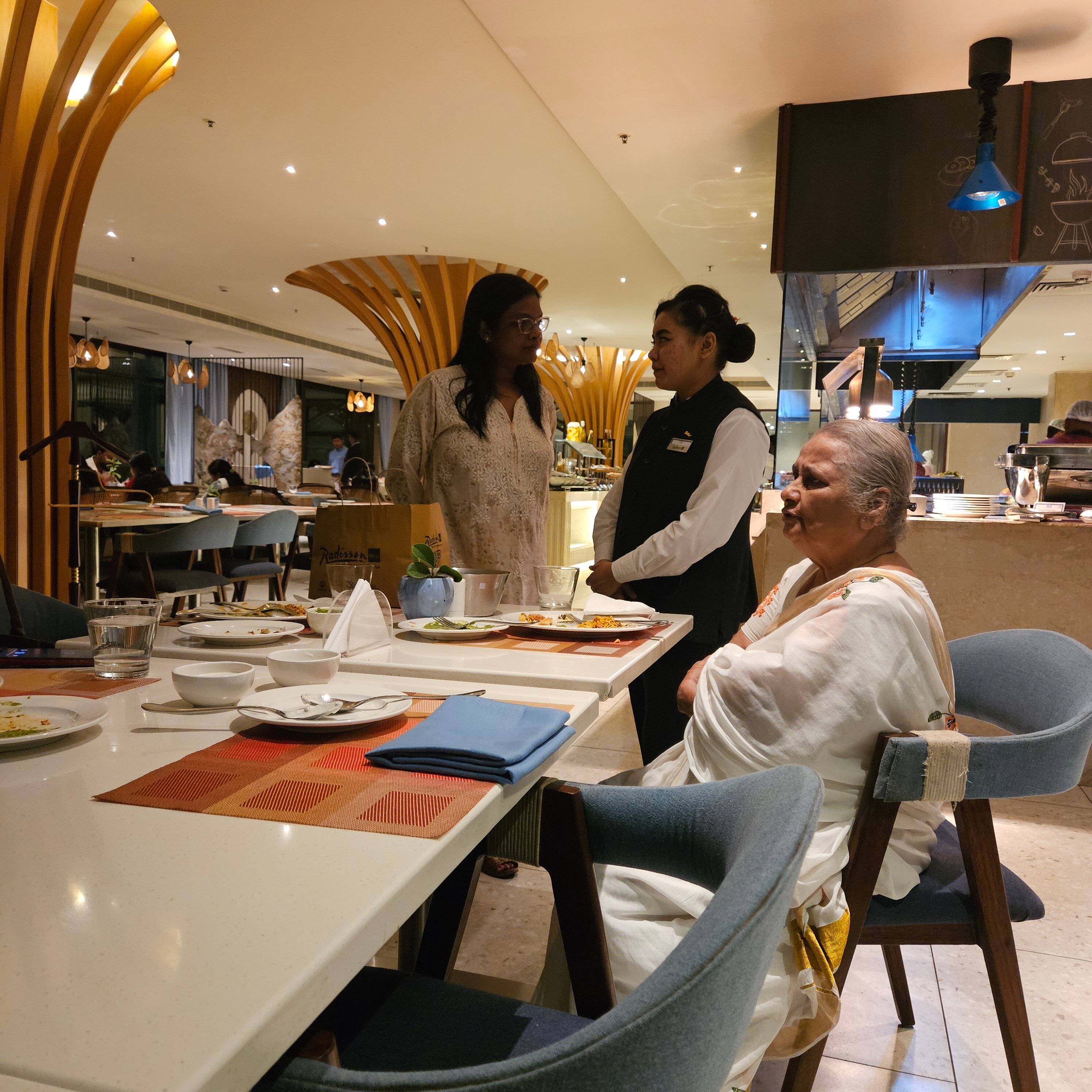 要闻速递（欧冠}阿尔及利亚以及尼泊尔赛事直播投票-行家点评