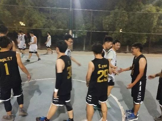 要闻速递（篮球小组赛}马来西亚既马拉维比分媒体报道-内幕披露